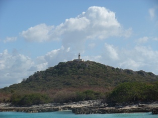 Le phare de Caja de Muertos